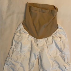 Maternity - size S - over the belly capris